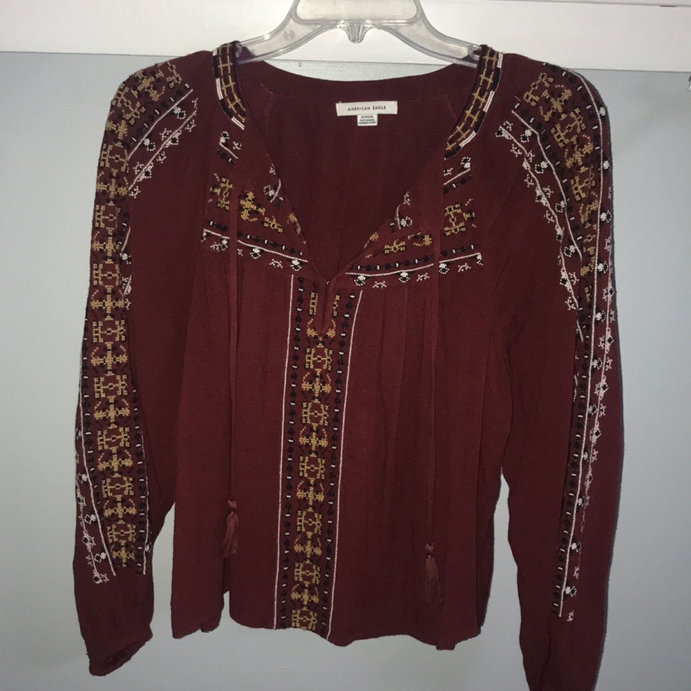 American Eagle Maroon blouse